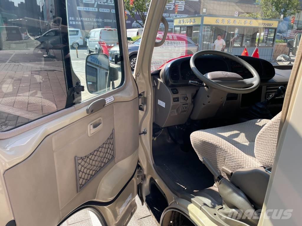 Toyota Coaster Bus Minibüsler