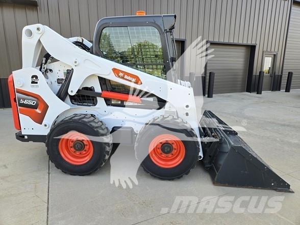 Bobcat S650 Skid steer loderler