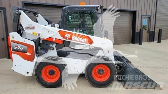 Bobcat S76 Skid steer loderler