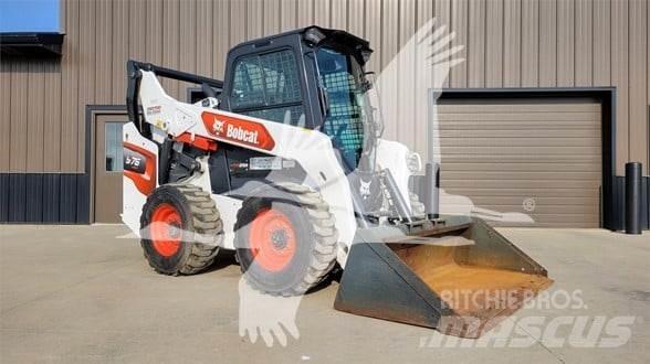Bobcat S76 Skid steer loderler