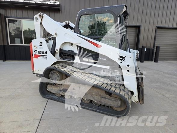 Bobcat T740 Skid steer loderler