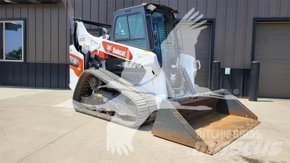 Bobcat T76 Skid steer loderler