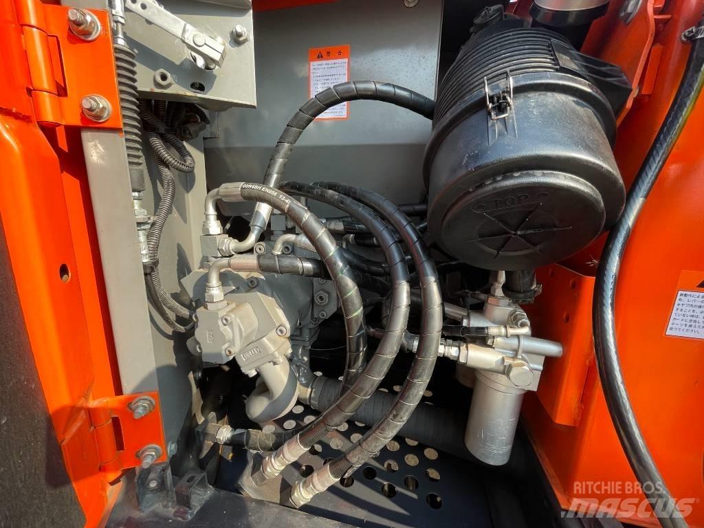 Hitachi ZX 75 Paletli ekskavatörler