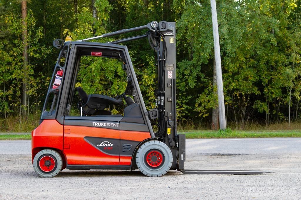Linde E30-01 Elektrikli forkliftler