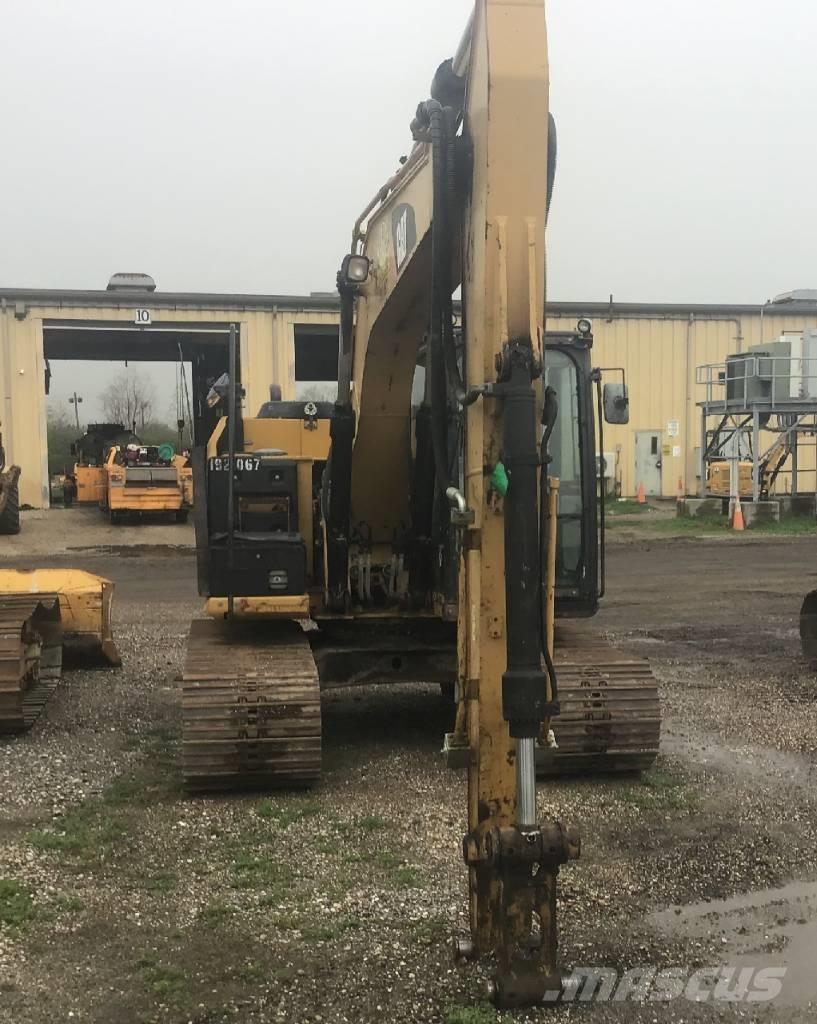 CAT 312 E L Paletli ekskavatörler
