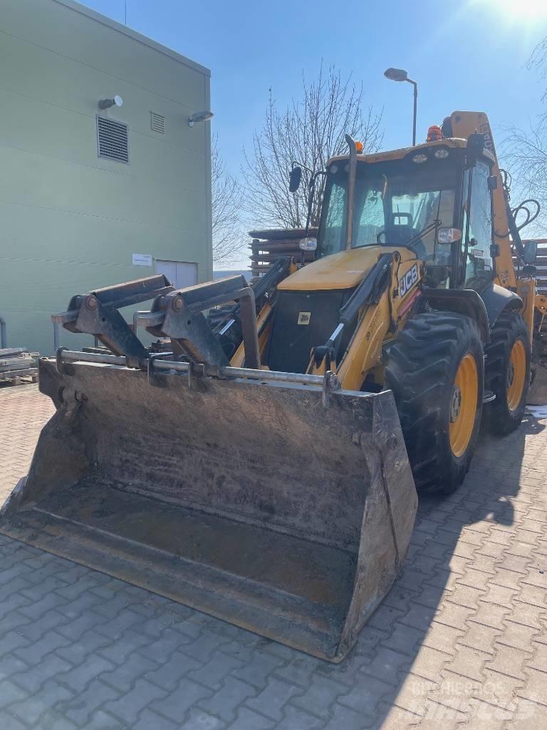 JCB 4 CX Kazıcı yükleyiciler - beko loder