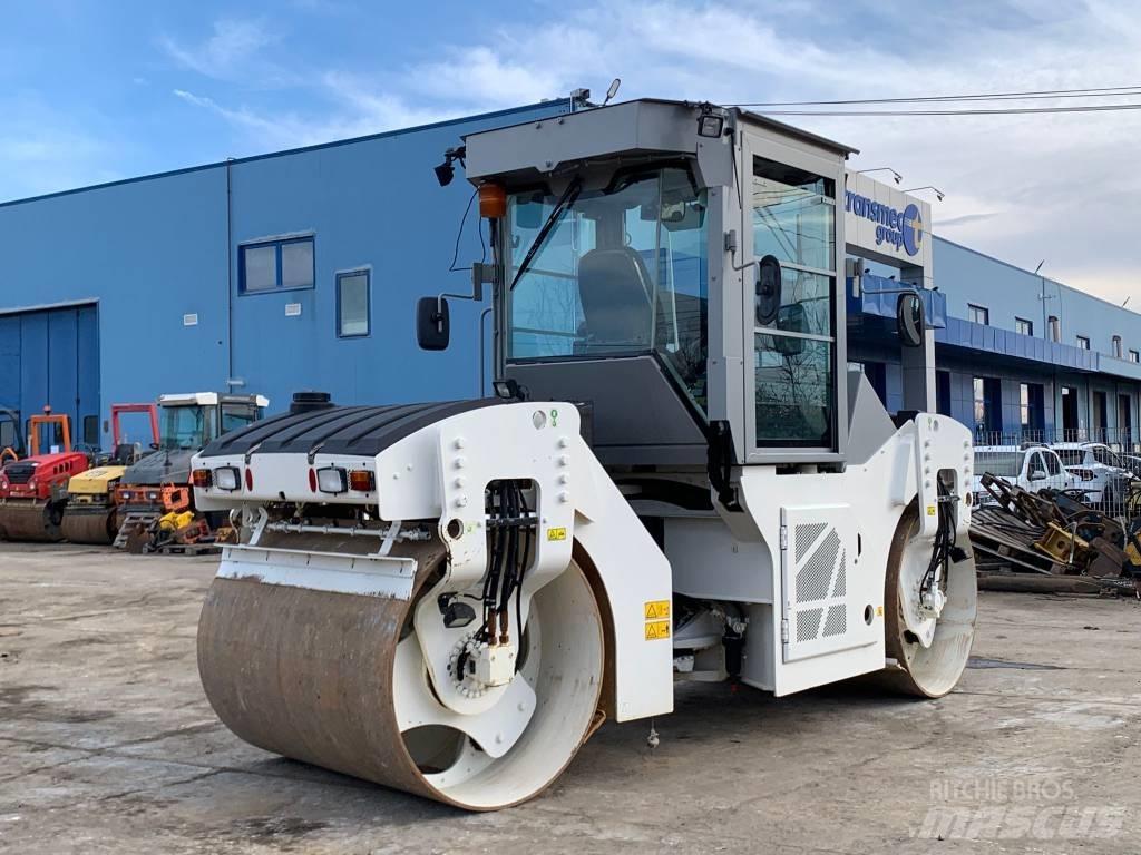 CAT CB 7 Çift tamburlu silindirler