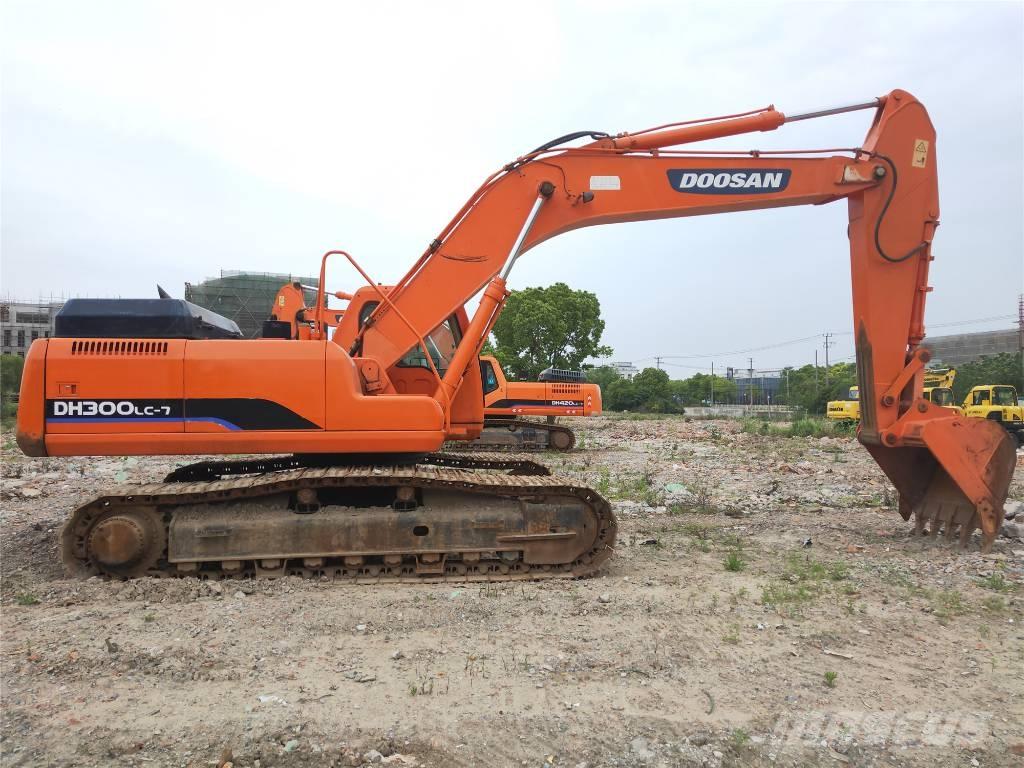 Doosan DH300LC-7 Paletli ekskavatörler