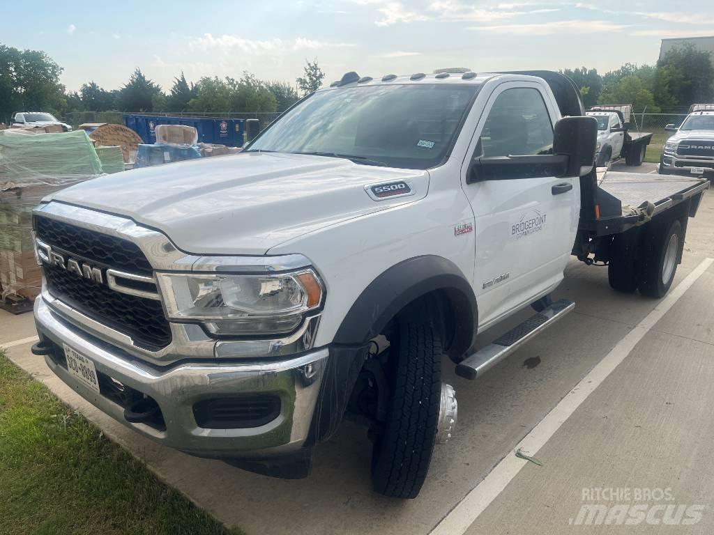 RAM 5500 Flatbed kamyonlar