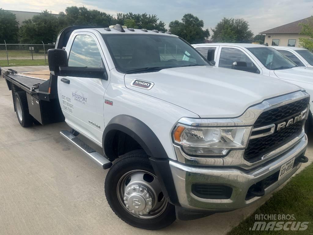RAM 5500 Flatbed kamyonlar