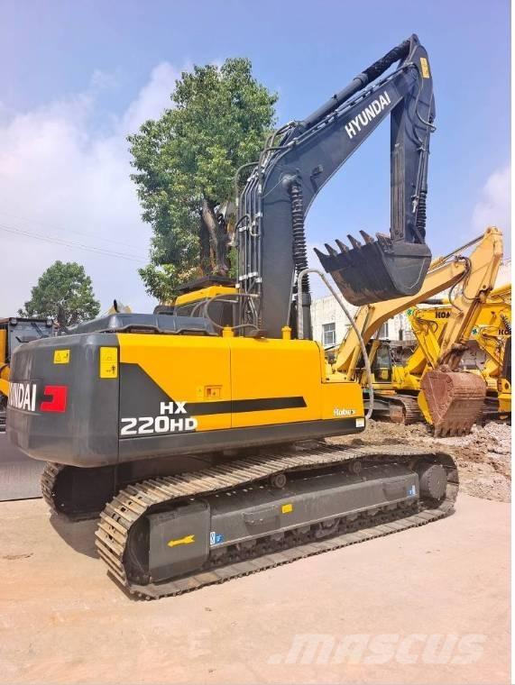 Hyundai HX 220 Paletli ekskavatörler