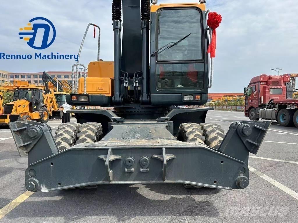 Hyundai 210W-9 Lastik tekerli ekskavatörler