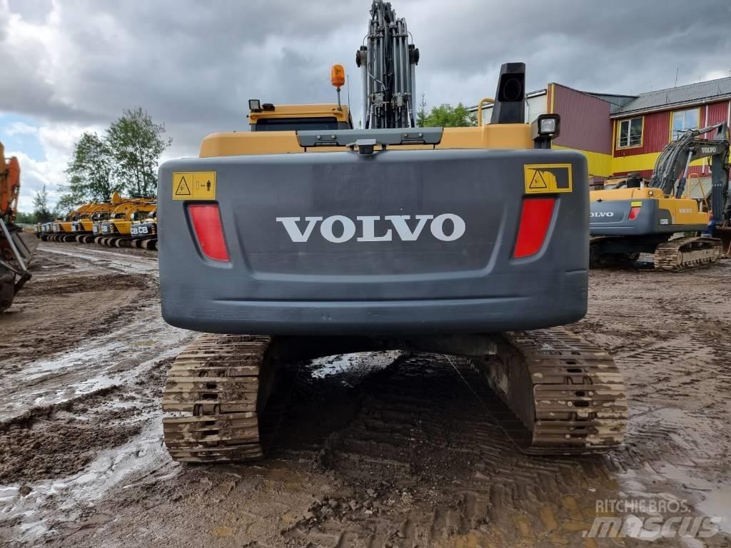 Volvo EC 220 DL Paletli ekskavatörler