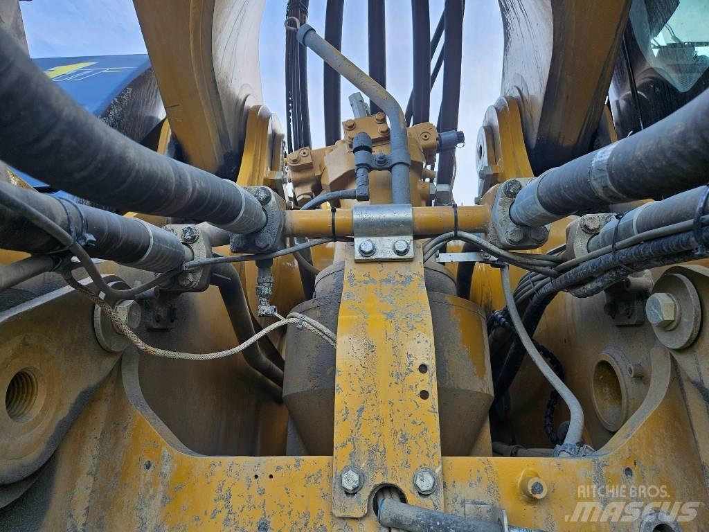 CAT 395 Paletli ekskavatörler