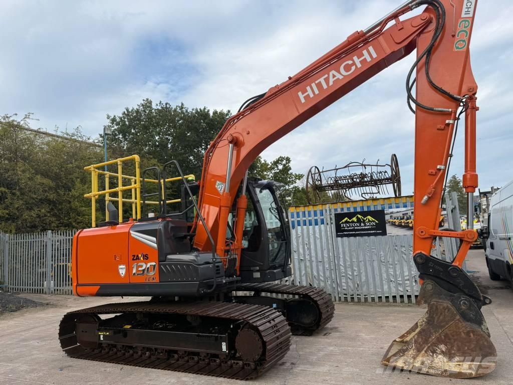 Hitachi ZX 130-7 Paletli ekskavatörler