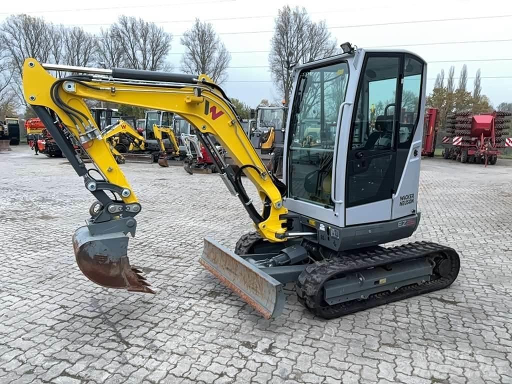 Wacker Neuson EZ26 Mini ekskavatörler, 7 tona dek