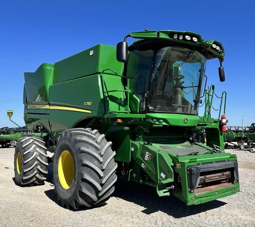 John Deere S 780 Biçerdöverler
