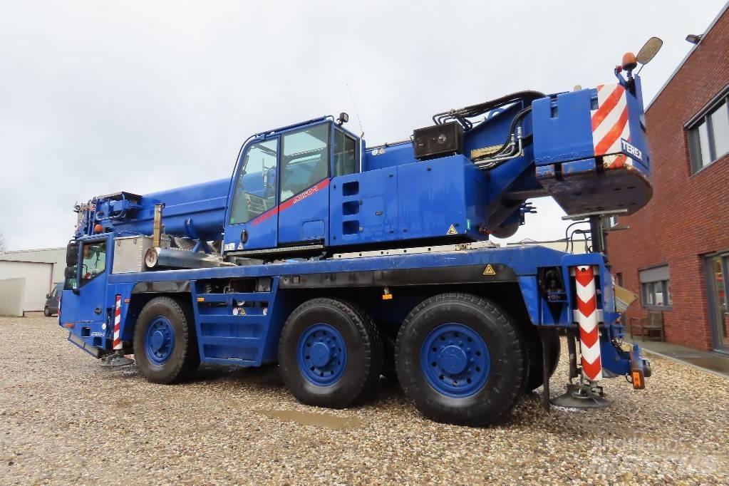 Terex Demag AC 50-1 Yol-Arazi Tipi Vinçler (AT)