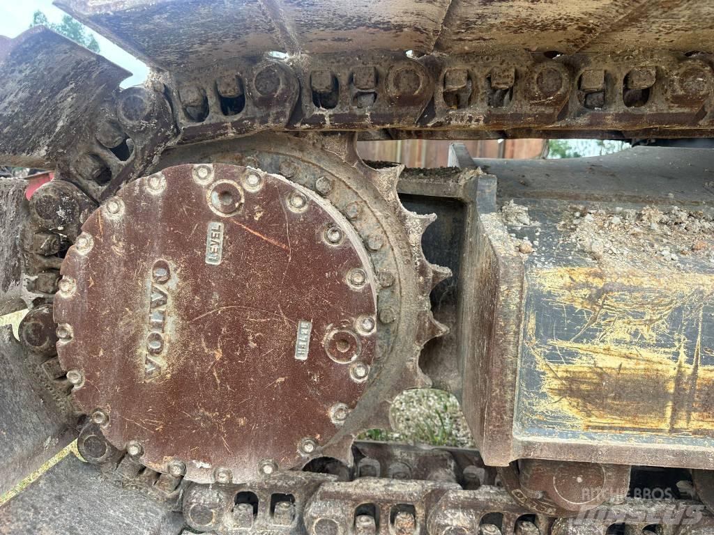 Volvo 220 E Biçerdöverler