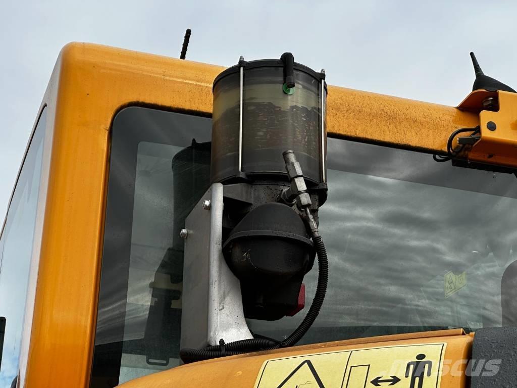 Hyundai HX 145 A Paletli ekskavatörler