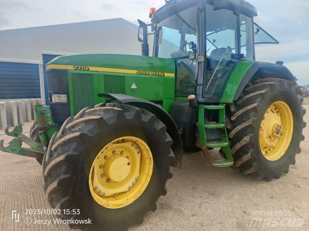 John Deere 7710 Traktörler
