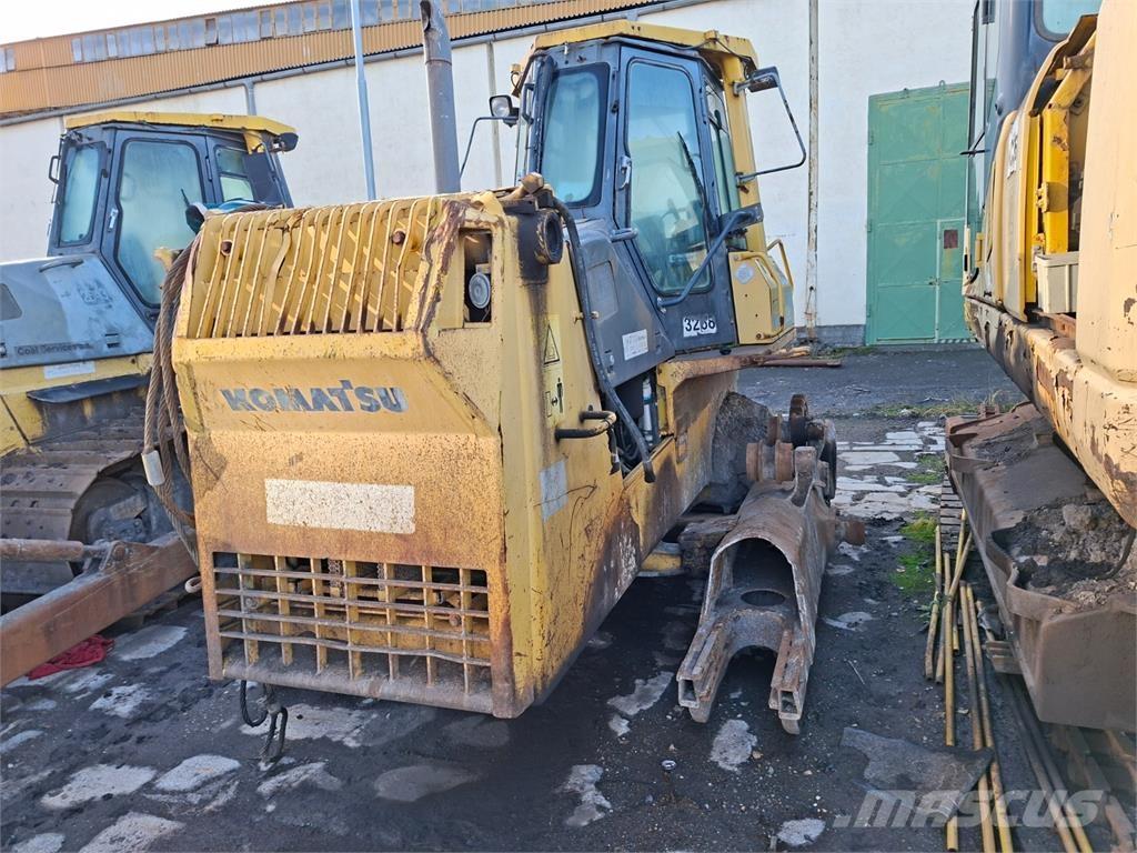 Komatsu D65EX-12 Diger