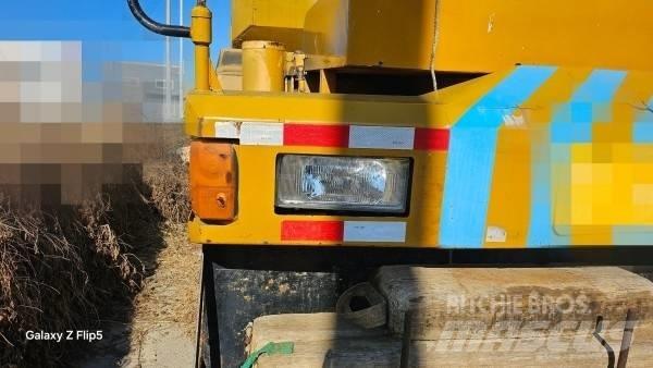 Kobelco RK 450 Arazi Tipi Vinçler (RT)