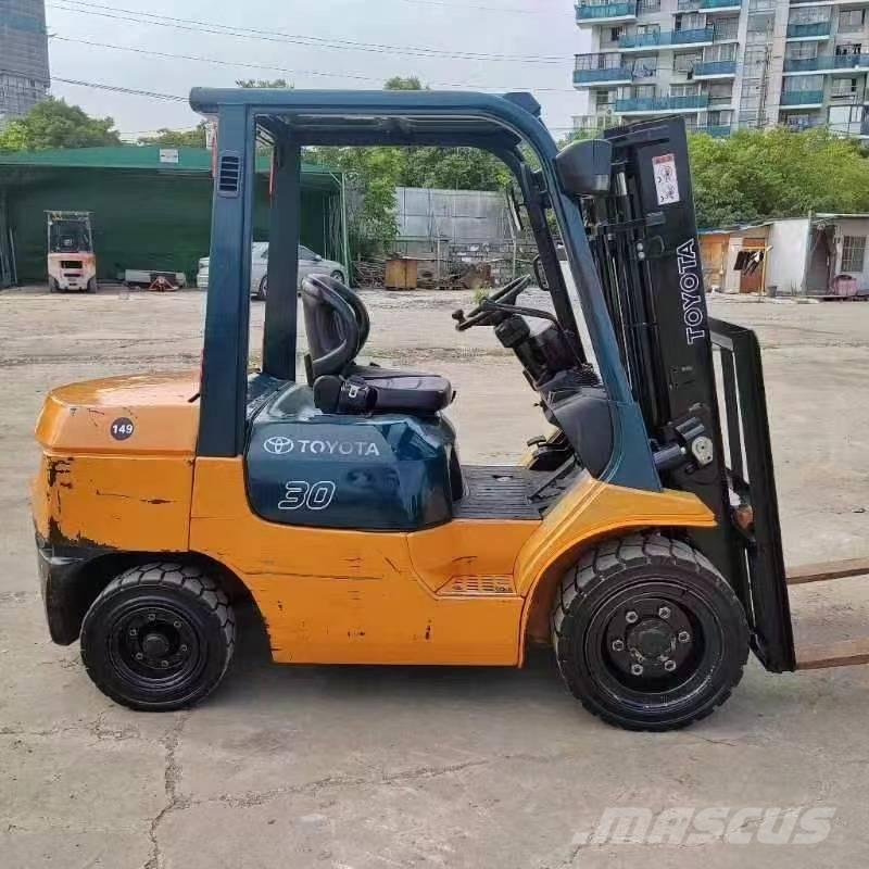 Toyota FD 30 Dizel forkliftler