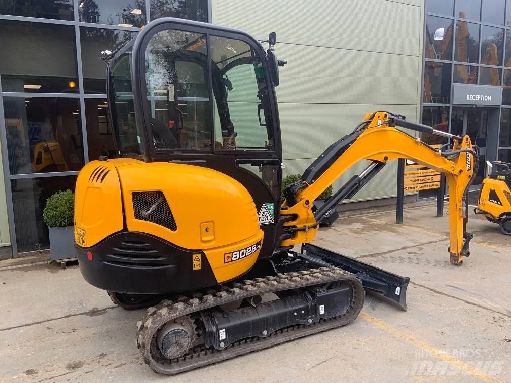 JCB 8026 CTS Mini ekskavatörler, 7 tona dek