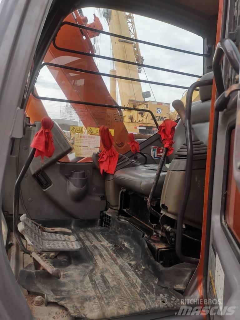 Hitachi ZX 75 Paletli ekskavatörler