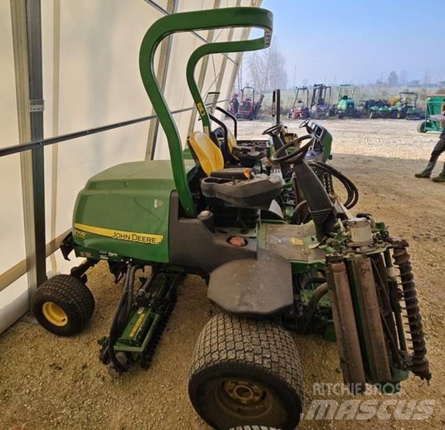 John Deere 7700 Fairway çim biçme makineleri
