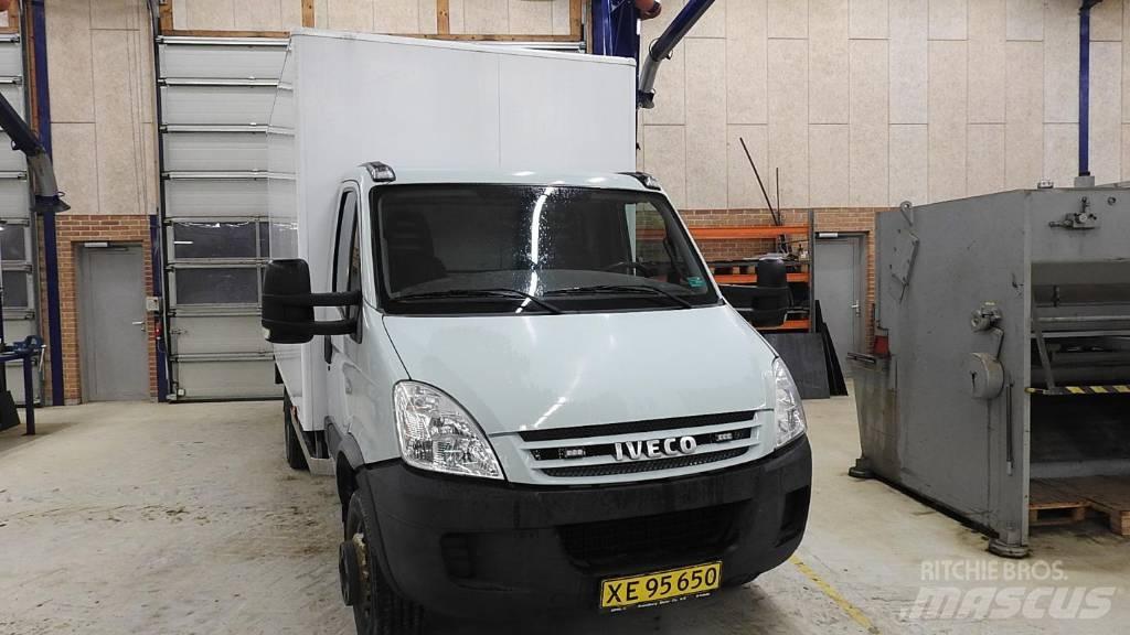 Iveco 65C 18 Kapali kasa kamyonlar