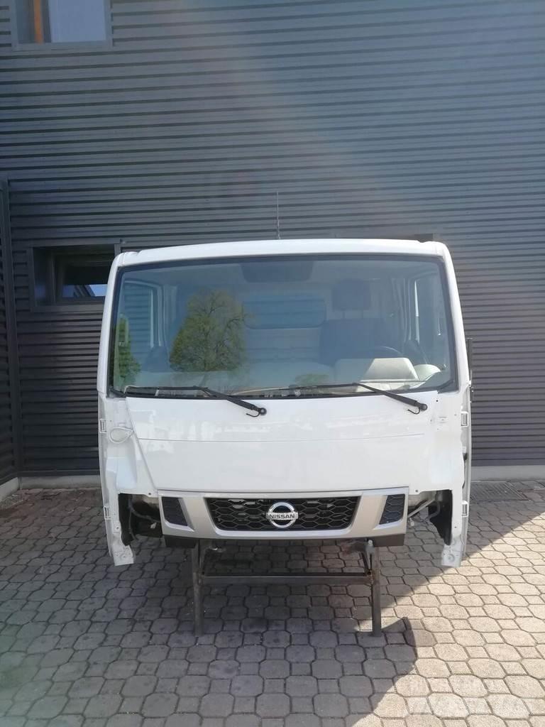 Nissan NT400 Kabinler