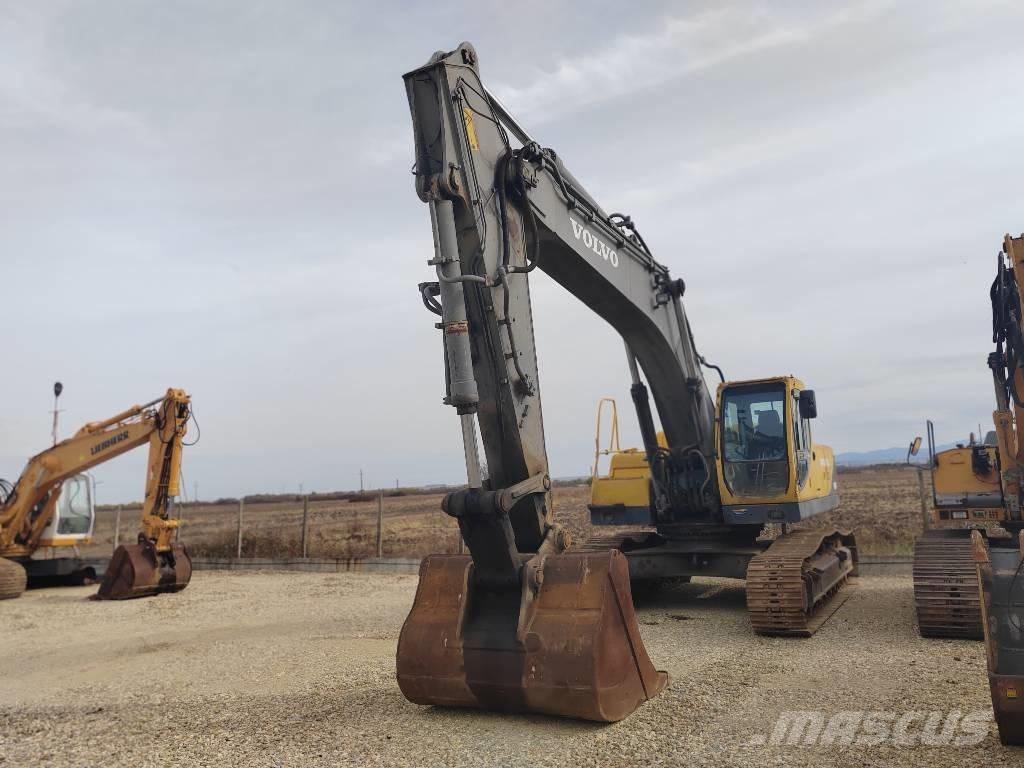 Volvo EC 360 LC Paletli ekskavatörler