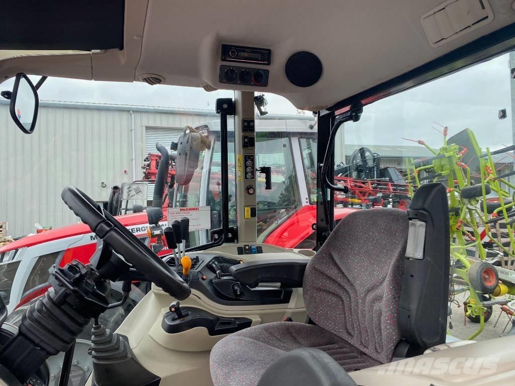 Massey Ferguson 5711 Traktörler