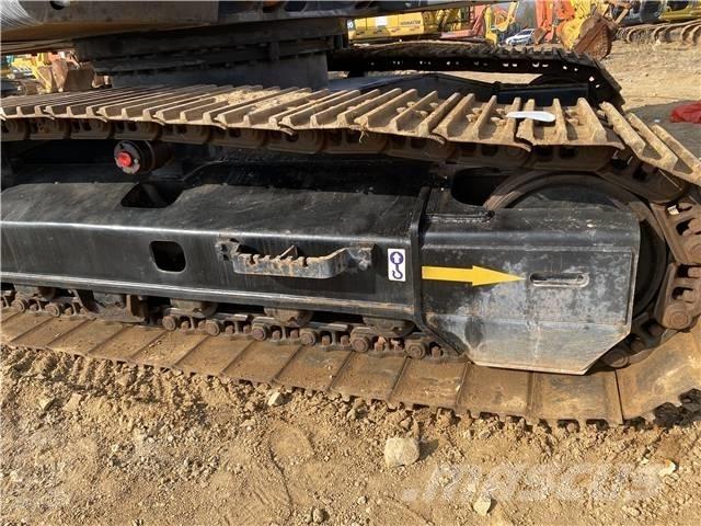 Hitachi ZX210 Paletli ekskavatörler