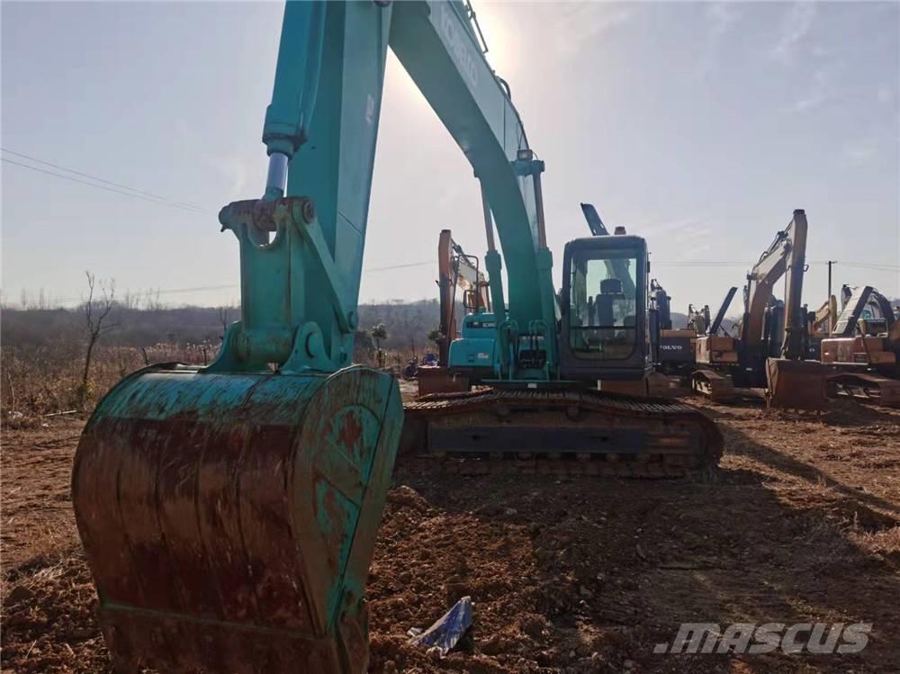 Kobelco SK210LC-8 Paletli ekskavatörler