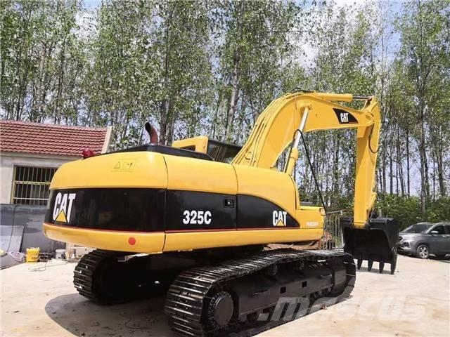 CAT 325C Paletli ekskavatörler
