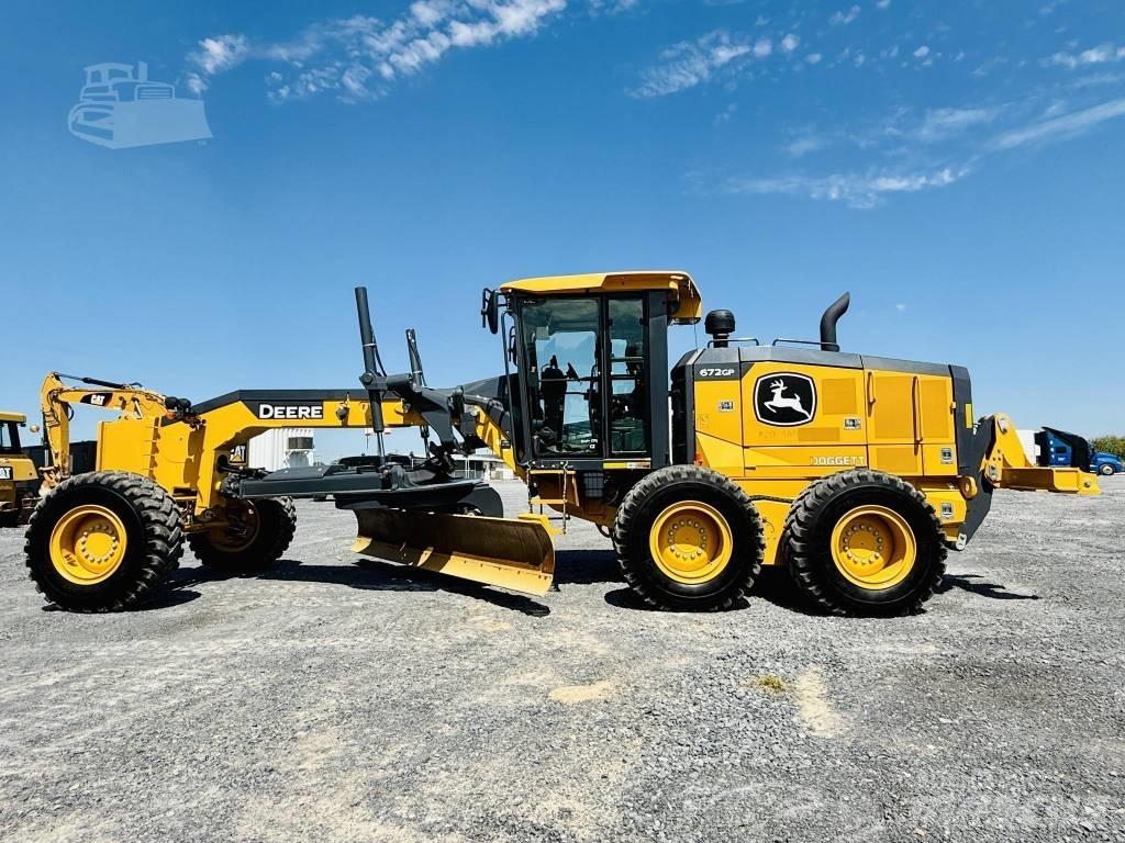 DEERE 672G Greyderler