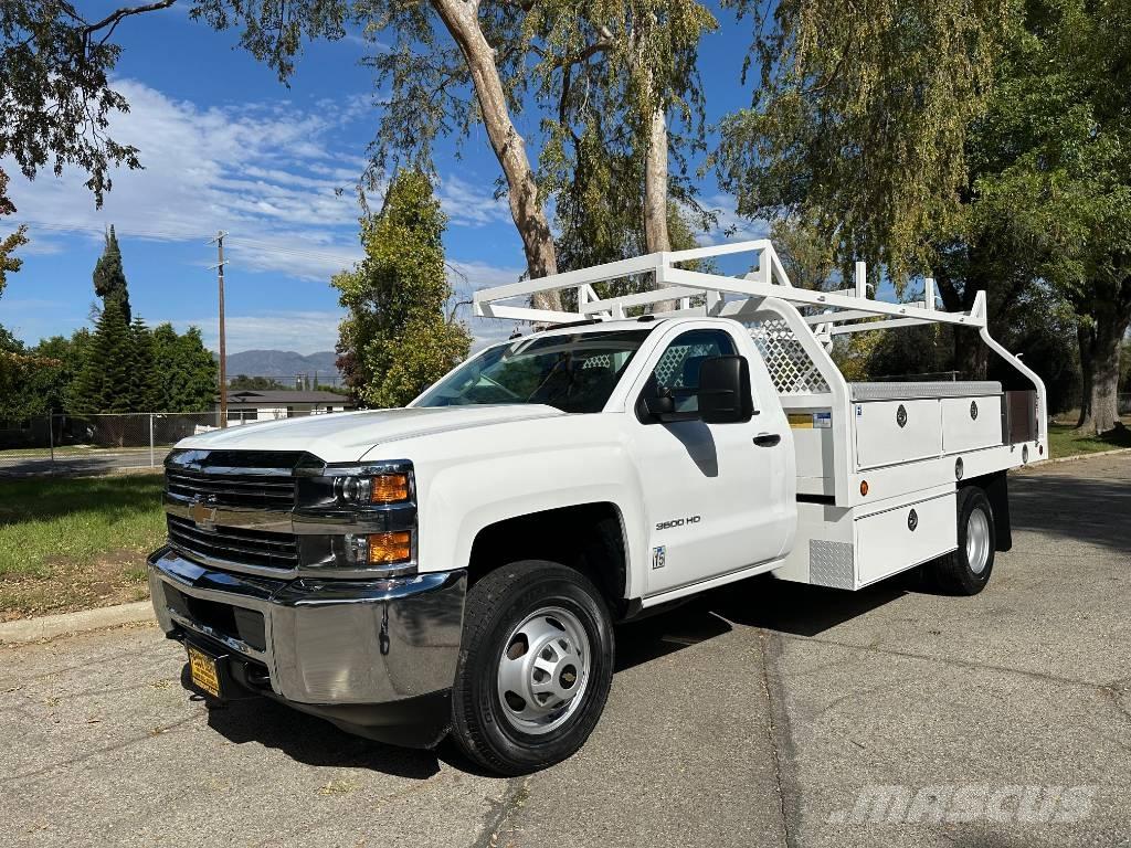 Chevrolet 3500 HD Pikaplar