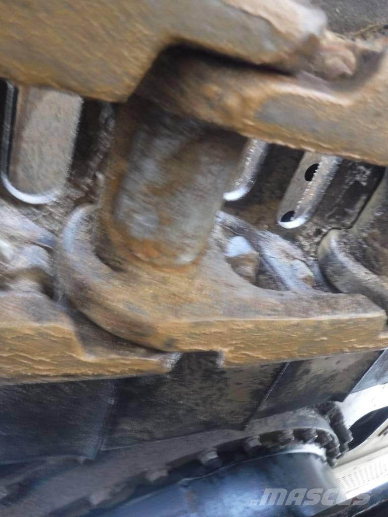 Hitachi ZX 210 LC-6 Paletli ekskavatörler