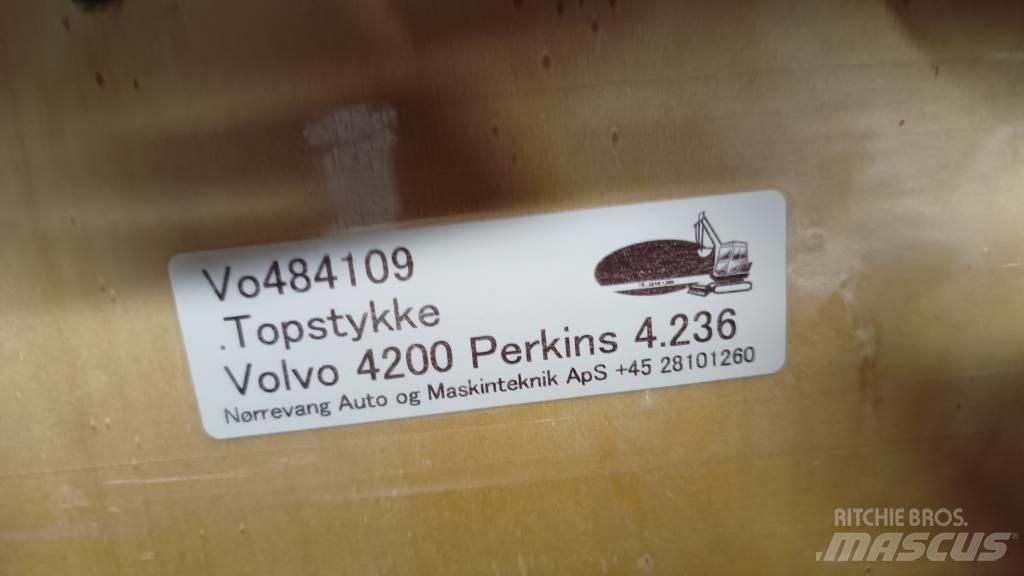 Volvo 4200 Motorlar