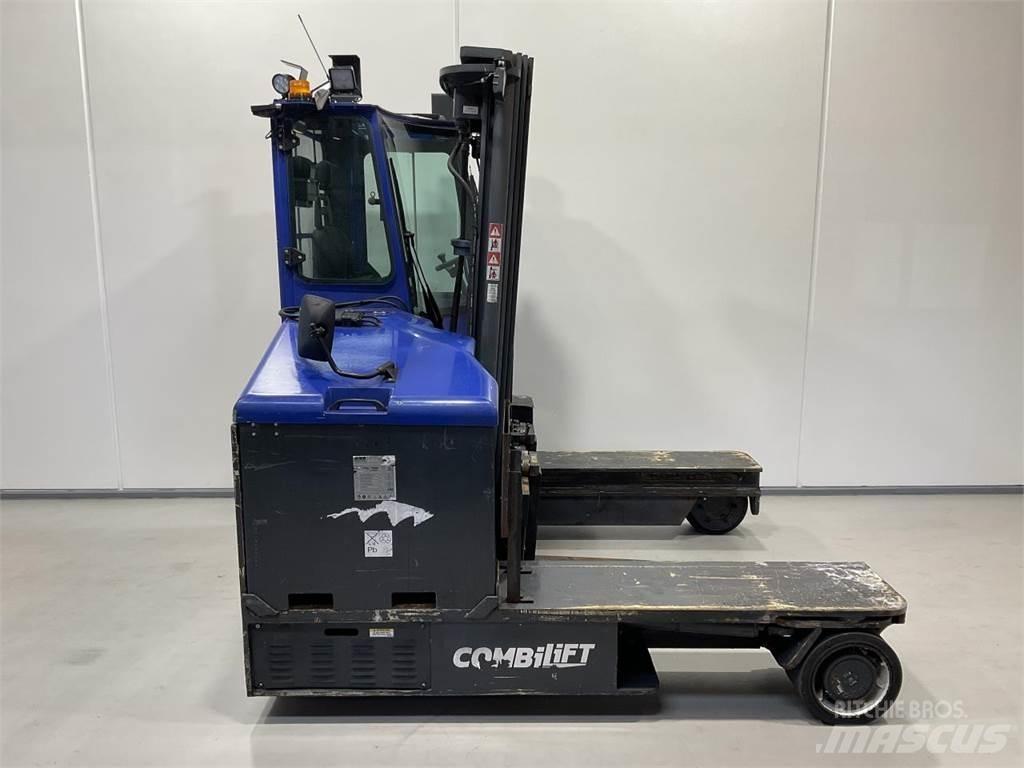 Combilift C5000ET 4 yönlü reach truck