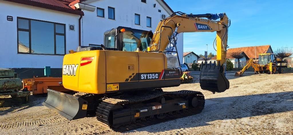 Sany SY 135 C Paletli ekskavatörler