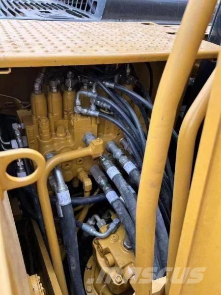 CAT 312 D Paletli ekskavatörler