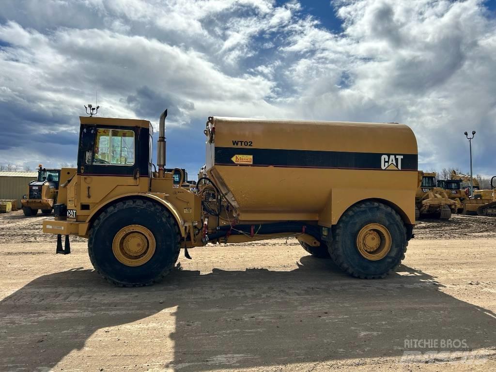 CAT 25D Su tankerleri