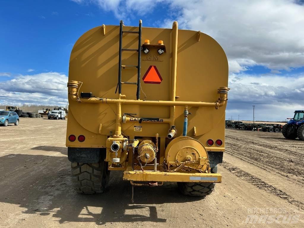 CAT 25D Su tankerleri
