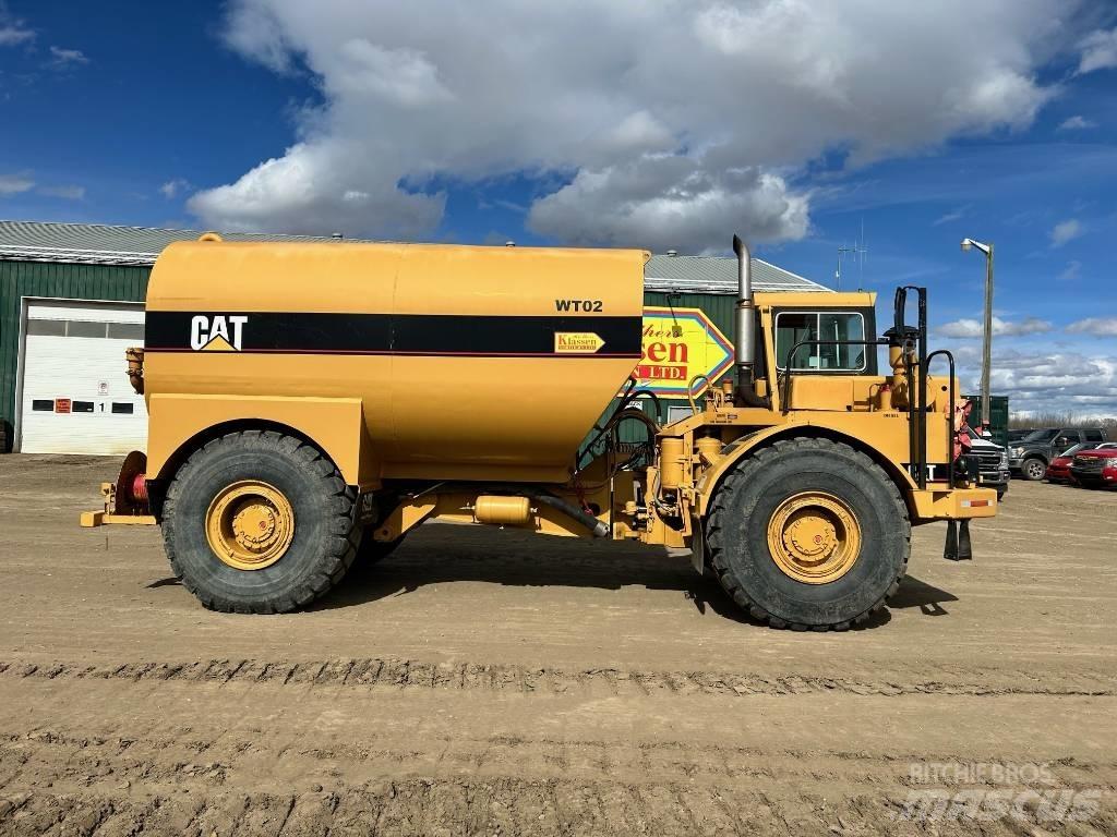 CAT 25D Su tankerleri