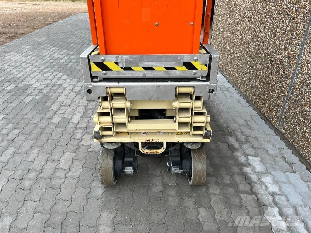 JLG 1930 ES Makasli platformlar