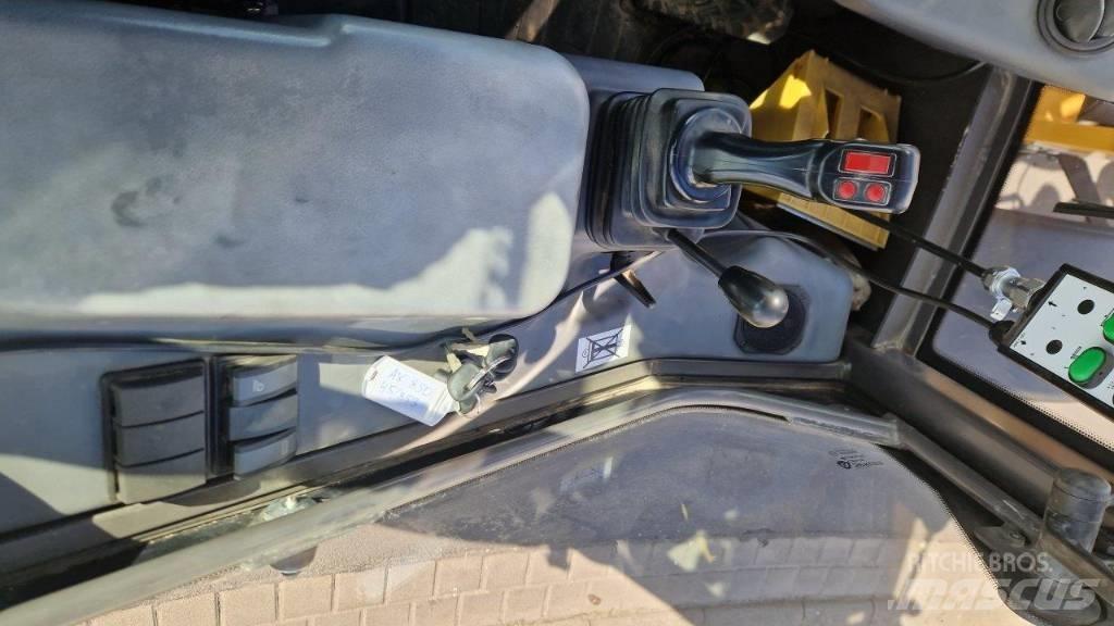 Mecalac AX 850 Tekerlekli yükleyiciler